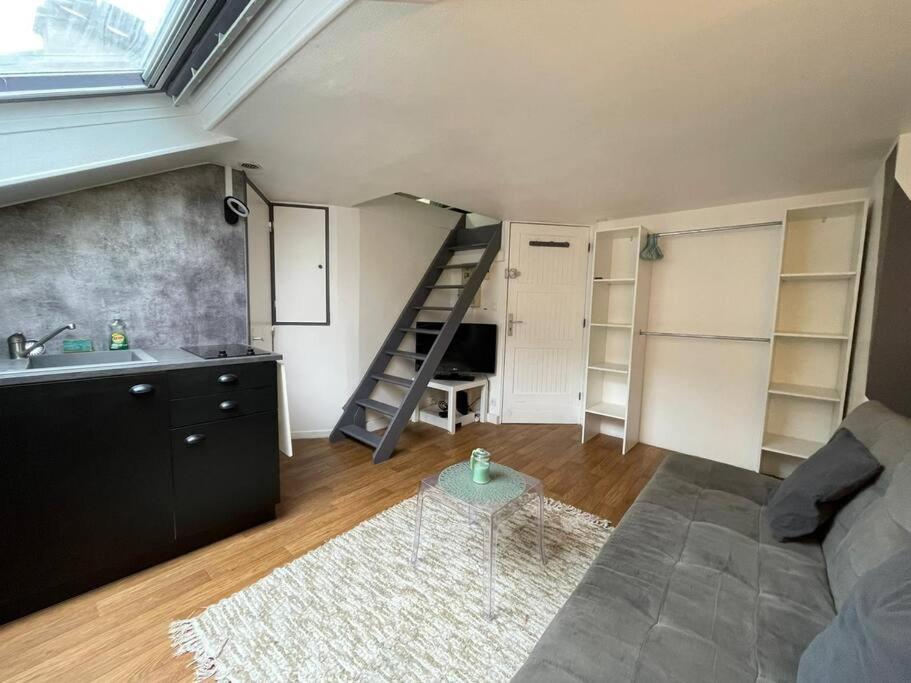 Le Cinq Sens, Studio Proche De La Gare Pontoise Exterior foto
